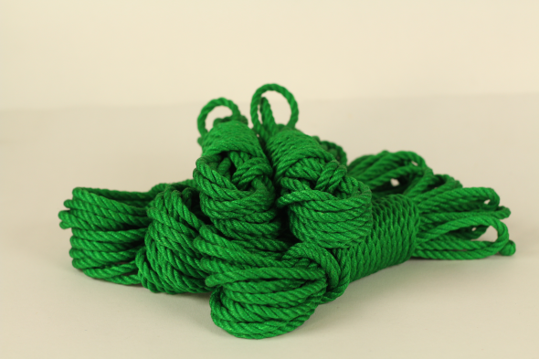 emerald jute rope for rope bondage
