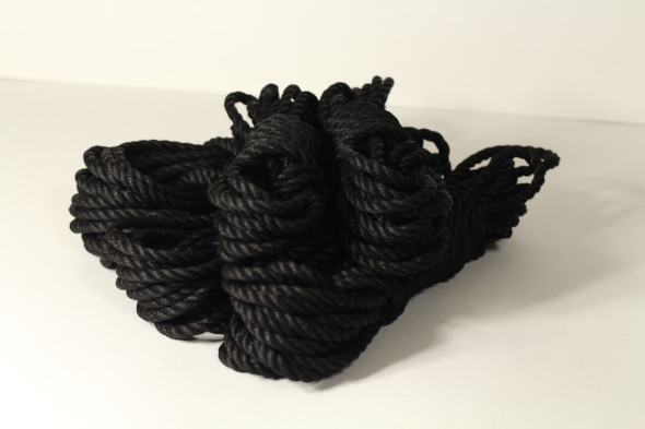 black shibari_jute rope for rope bondage