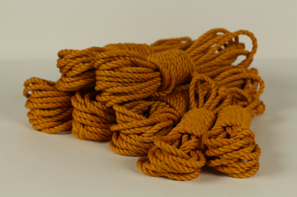 gold shibari_jute rope for rope bondage