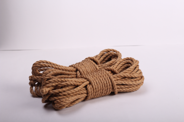 natural shibari_jute rope for rope bondage