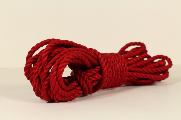 scarlet shibari_jute rope for rope bondage