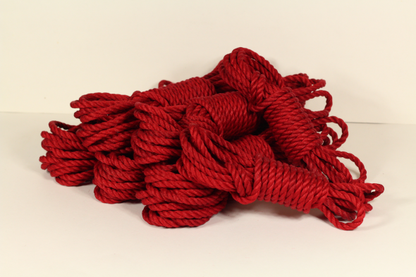 scarlet shibari_jute rope for rope bondage